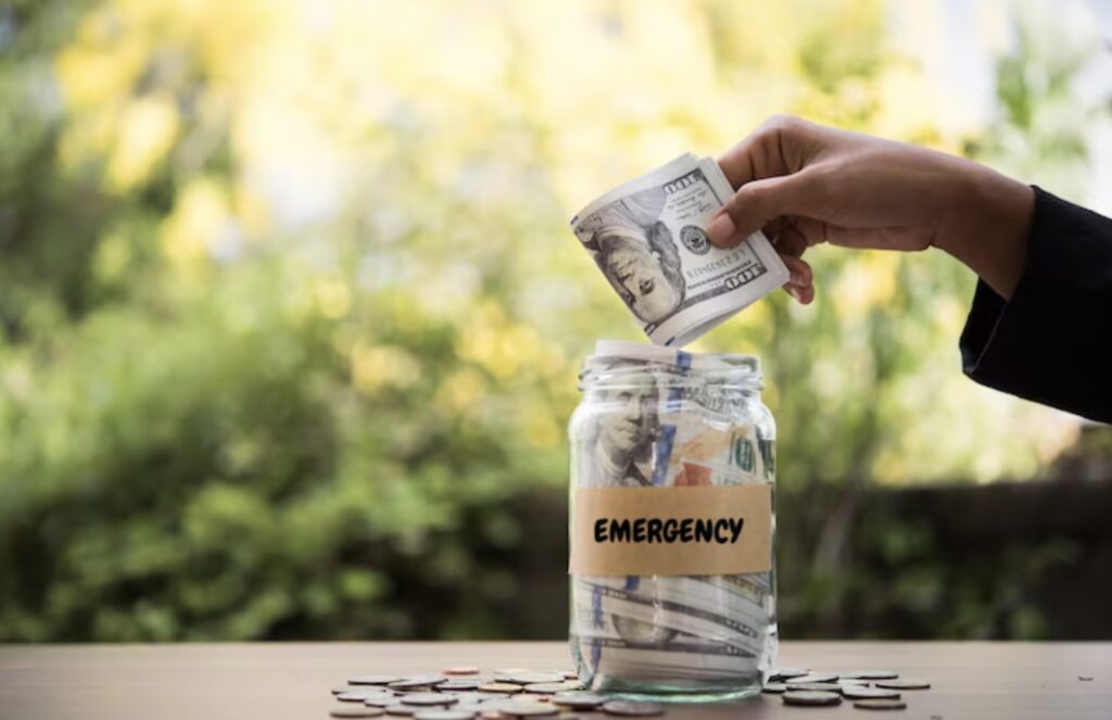 The Great Financial Tug-of-War: Emergency Fund vs. Loans